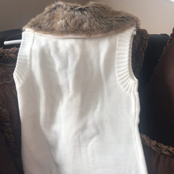 Vest - Picture 2 of 2